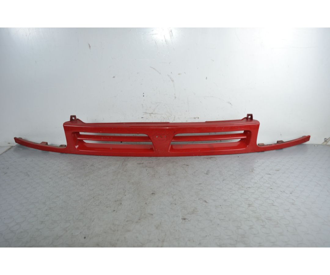 Griglia anteriore  Nissan Micra K11 Dal 1992 al 2002 Cod 623104F100 OE 623105F625  1709903647877