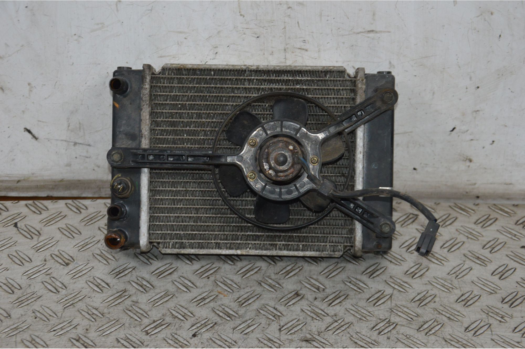 Radiatore Con Elettroventola Kymco People S 250 ie Dal 2005 Al 2016  1710255263141