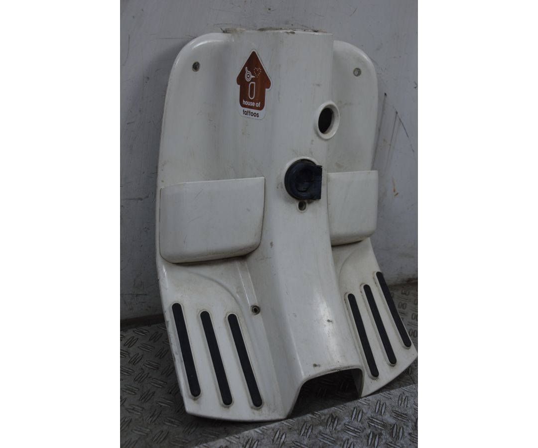 Carena Retroscudo Piaggio Vespa S 125 dal 2007 al 2012  1710403832724