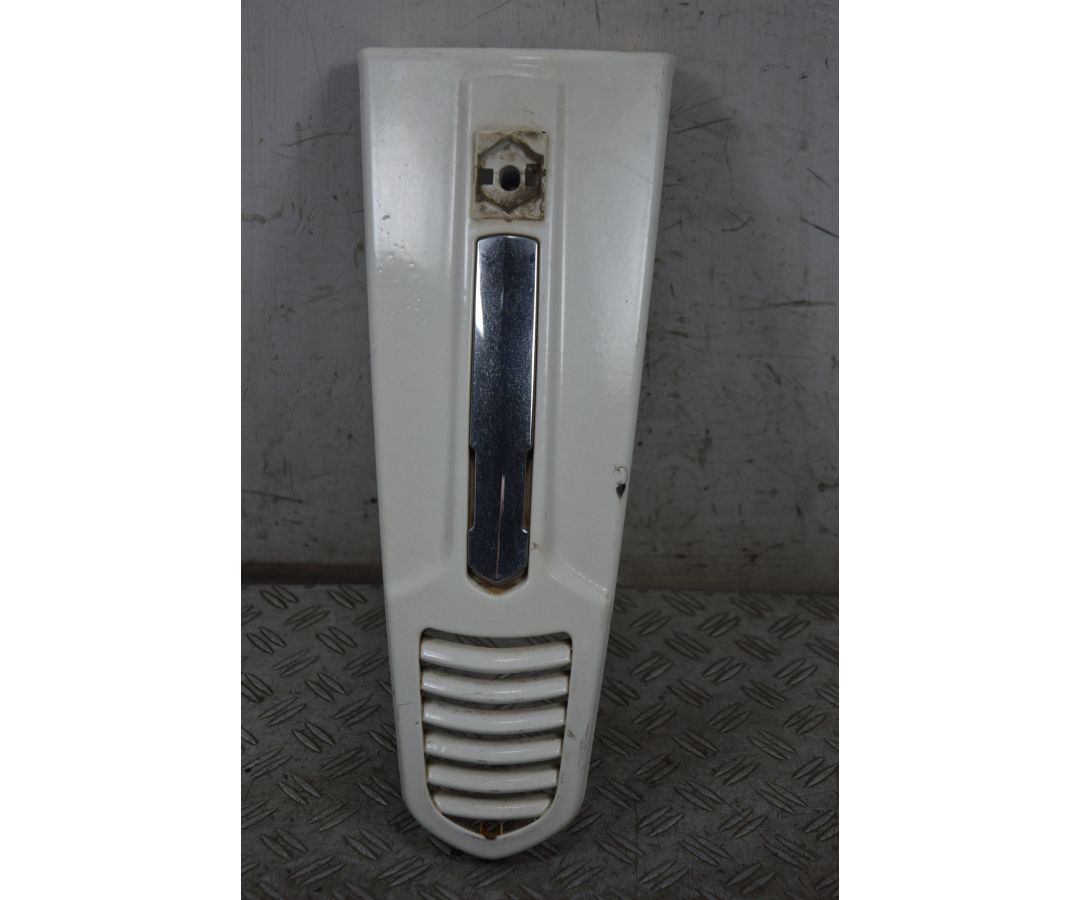 Carena Scudetto Anteriore Piaggio Vespa S 125 dal 2007 al 2012 1710405489650 Carena Scudetto Anteriore Piaggio Vespa S 125 dal 2007 al 2012 1710405489650