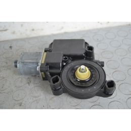 Motorino alzavetro anteriore DX Volkswagen Polo 6R Dal 2009 al 2014 Cod 6R0959802AD  1710411781151