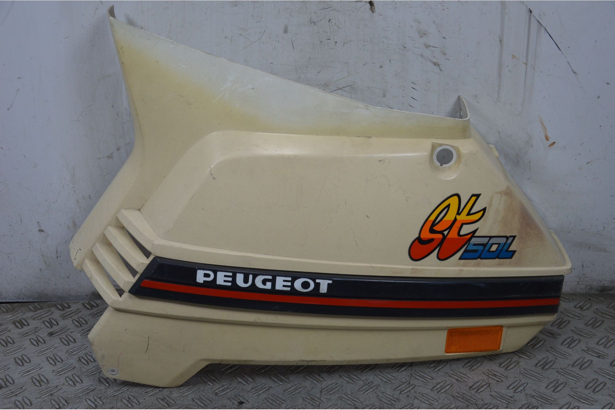 Carena Fianchetto Posteriore Sinistro Peugeot Rapido Dal 1992 Al 1994  1710411683318