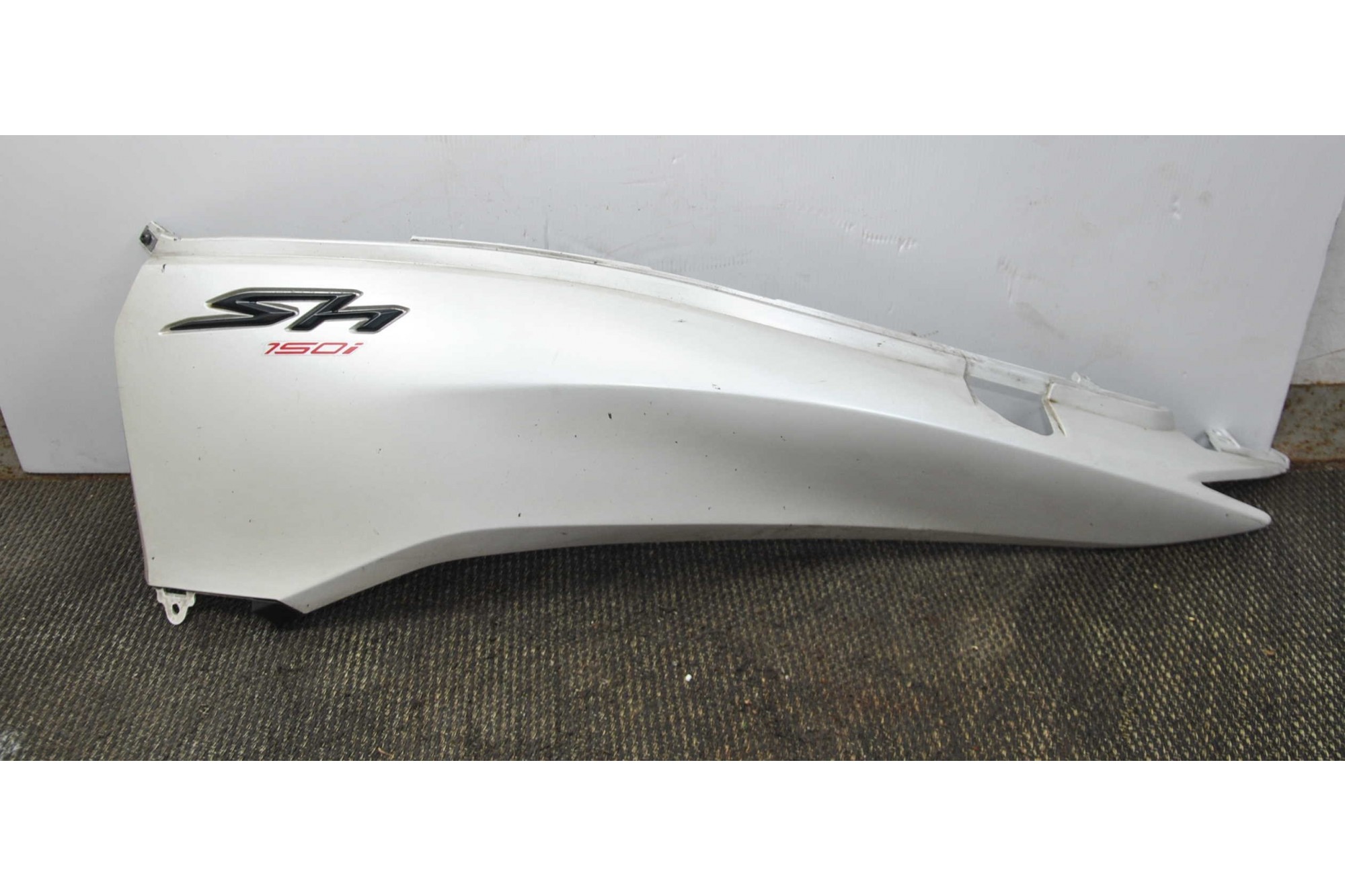 Carena Fianchetto Posteriore Sinistro Sx Honda Sh 150 ie dal 2013 al 2017  2411111159316