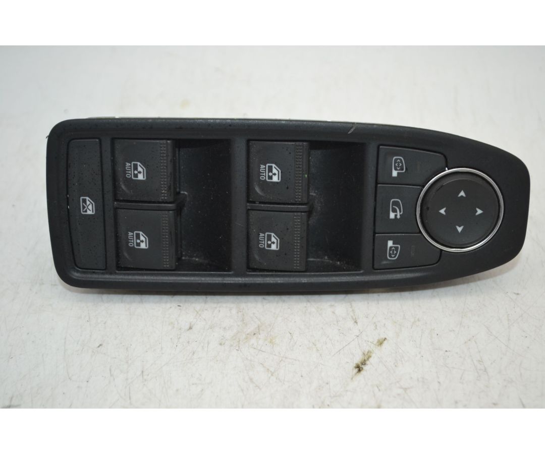 Pulsantiera alzacristalli anteriore SX Renault Clio V Dal 219 in poi Cod 254102693R  1710513073284