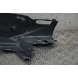 Carena Coprimanubrio Destra Aprilia Sportcity 125 / 200 / 250 / 300 dal 2004 al 2008  1710759076193