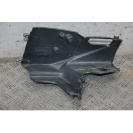 Carena Coprimanubrio Destra Aprilia Sportcity 125 / 200 / 250 / 300 dal 2004 al 2008  1710759076193