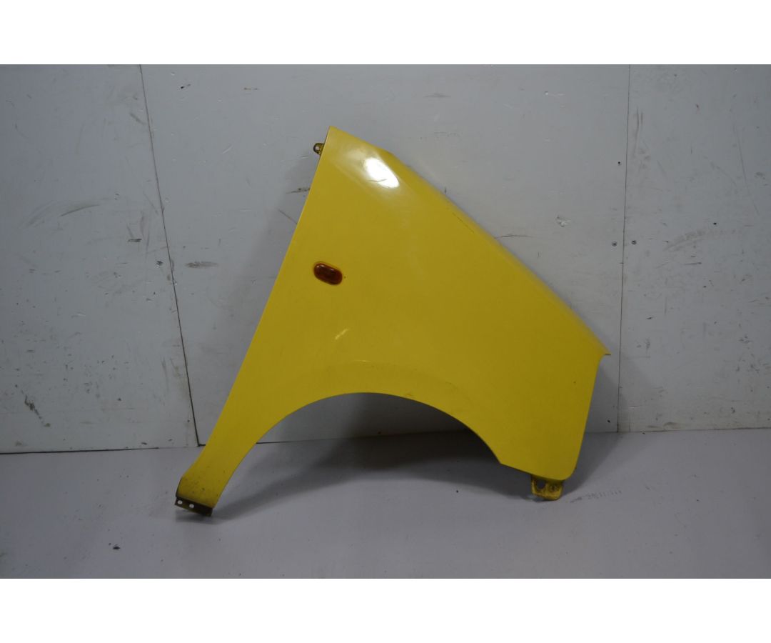 Parafango anteriore DX Suzuki Wagon R Dal 1999 al 2008 Cod oe 5771183E00000  1710844258794