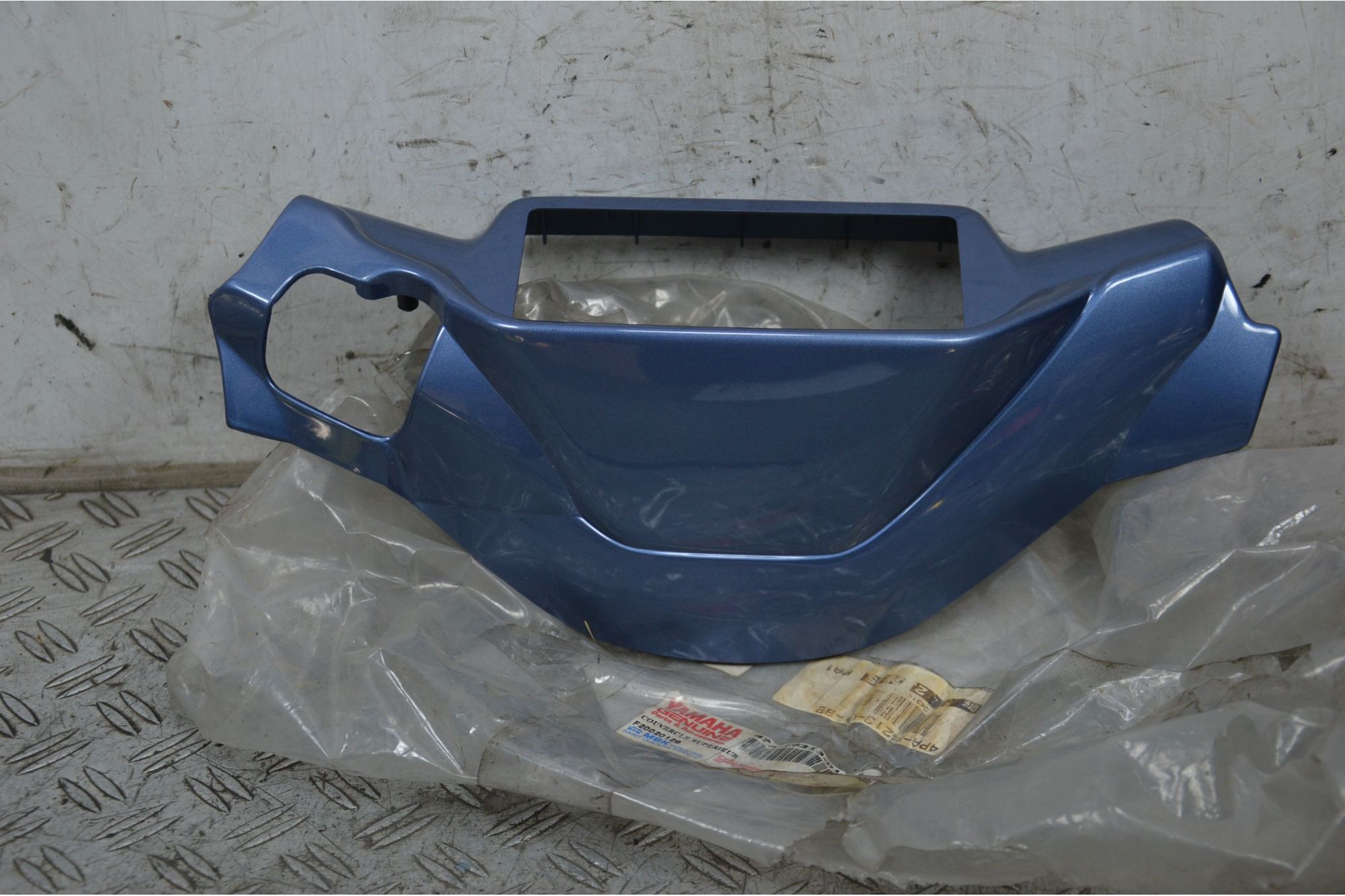 Carena Coprimanubrio Portastrumentazione Yamaha BW'S / MBK Booster 50 dal 1990 al 2004 COD 4PA-F6213-01-8B  1711010167797