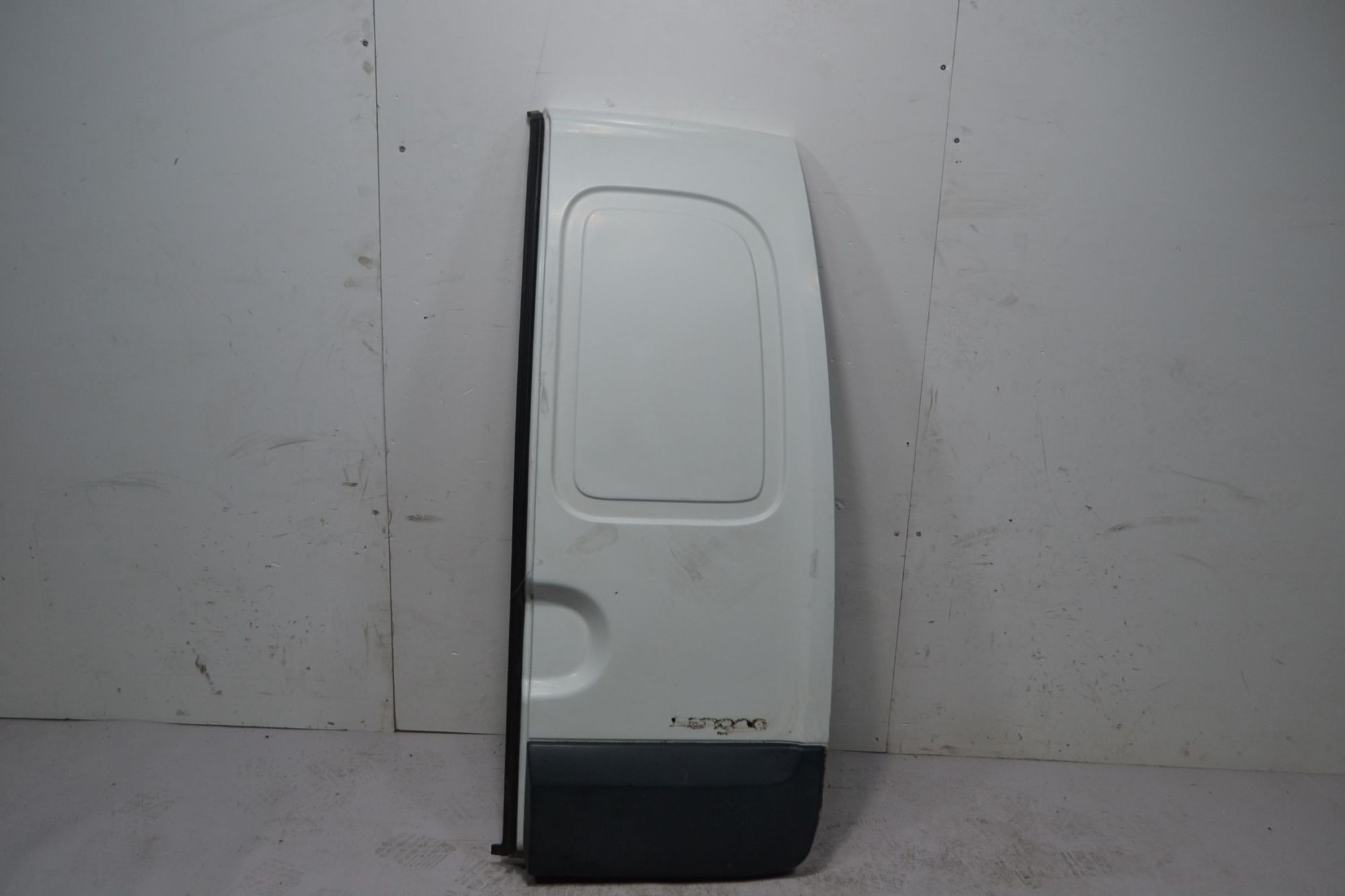 Portellone bagagliaio posteriore DX Renault Kangoo Dal 1997 al 2003 OE 7751468944  1711101560834