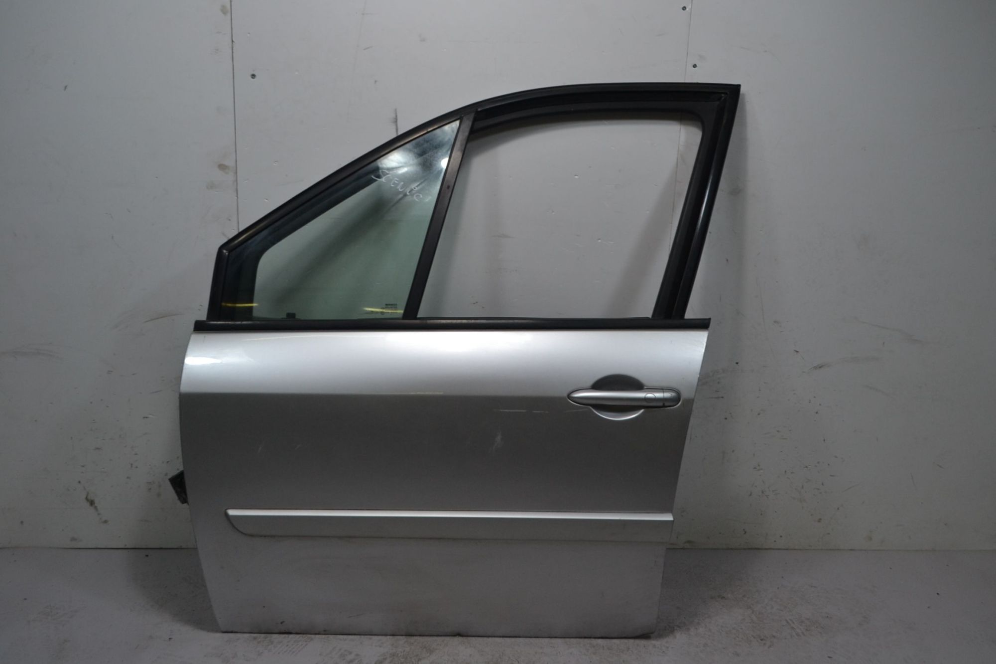 Portiera sportello anteriore SX Renault Scenic II Dal 2006 al 2009 Colore grigio  1711106264430