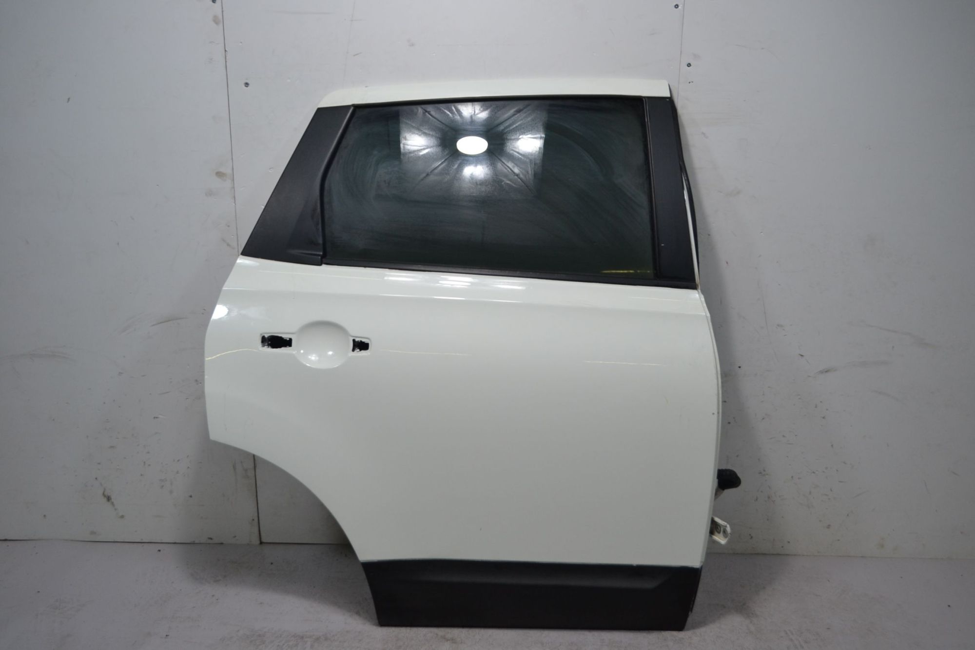Portiera sportello posteriore DX Nissan Qashqai +2 Dal 2007 al 2010 Colore bianco  1711116406134