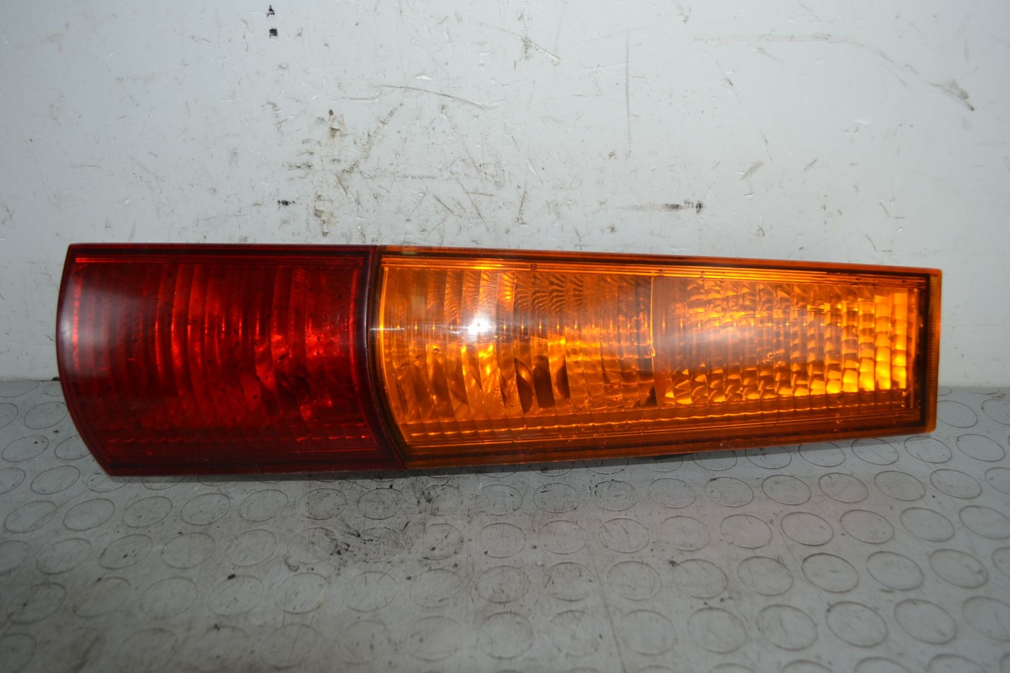 Fanale stop posteriore DX Suzuki Ignis II Dal 2003 al 2008 Cod oe 3565086G00000  1711454137844