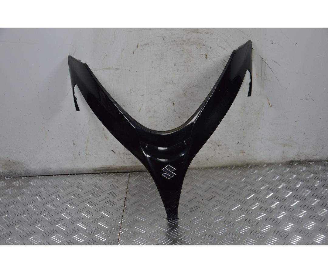 Carena Scudetto Boomerang Anteriore Suzuki Burgman 400 K7 dal 2007 al 2013  1711529400460