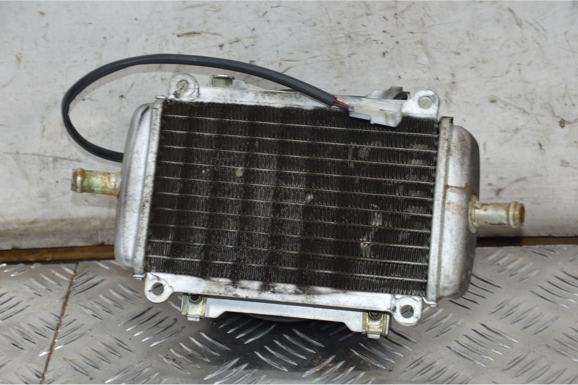 Radiatore + Elettroventola Piaggio Vespa GTS 250 Dal 2005 al 2012  1711616852318