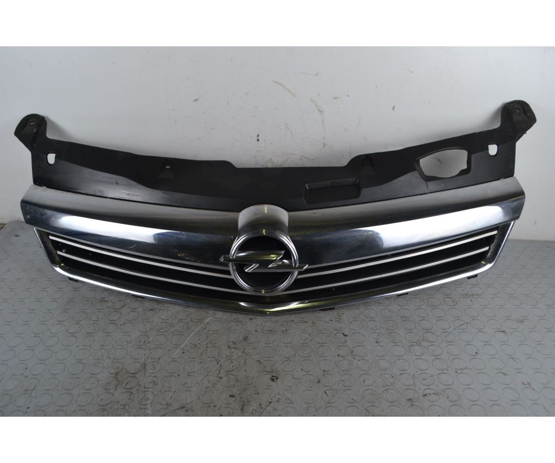 Griglia Anteriore Opel Astra H dal 2004 al 2011 Cod 13225780  1711637320018