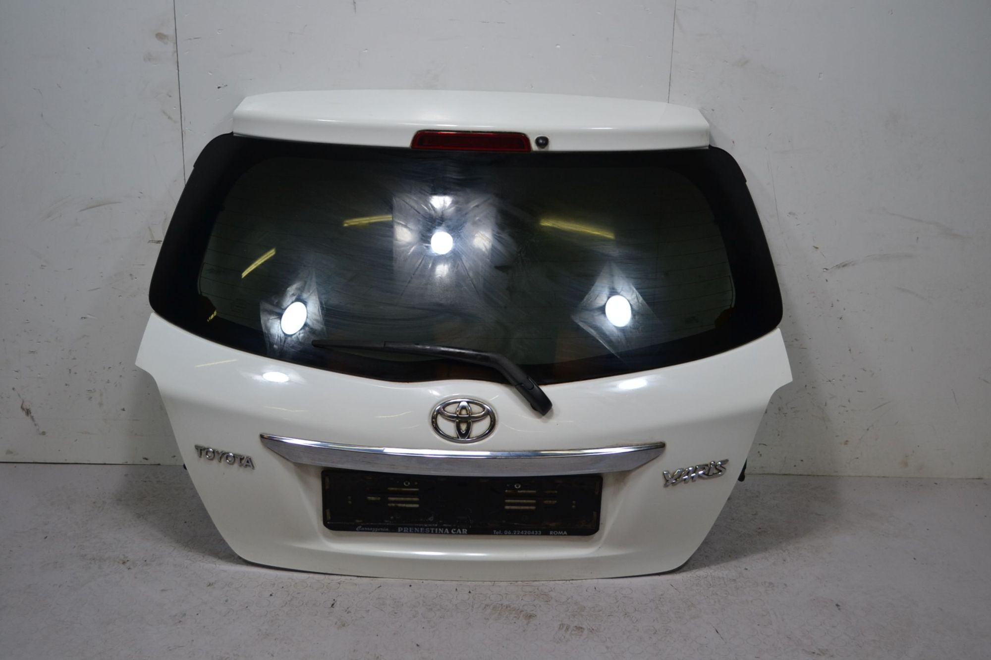 Portellone bagagliaio posteriore Toyota Yaris Dal 2011 al 2019 Cod OE 670050D111  1711721196451