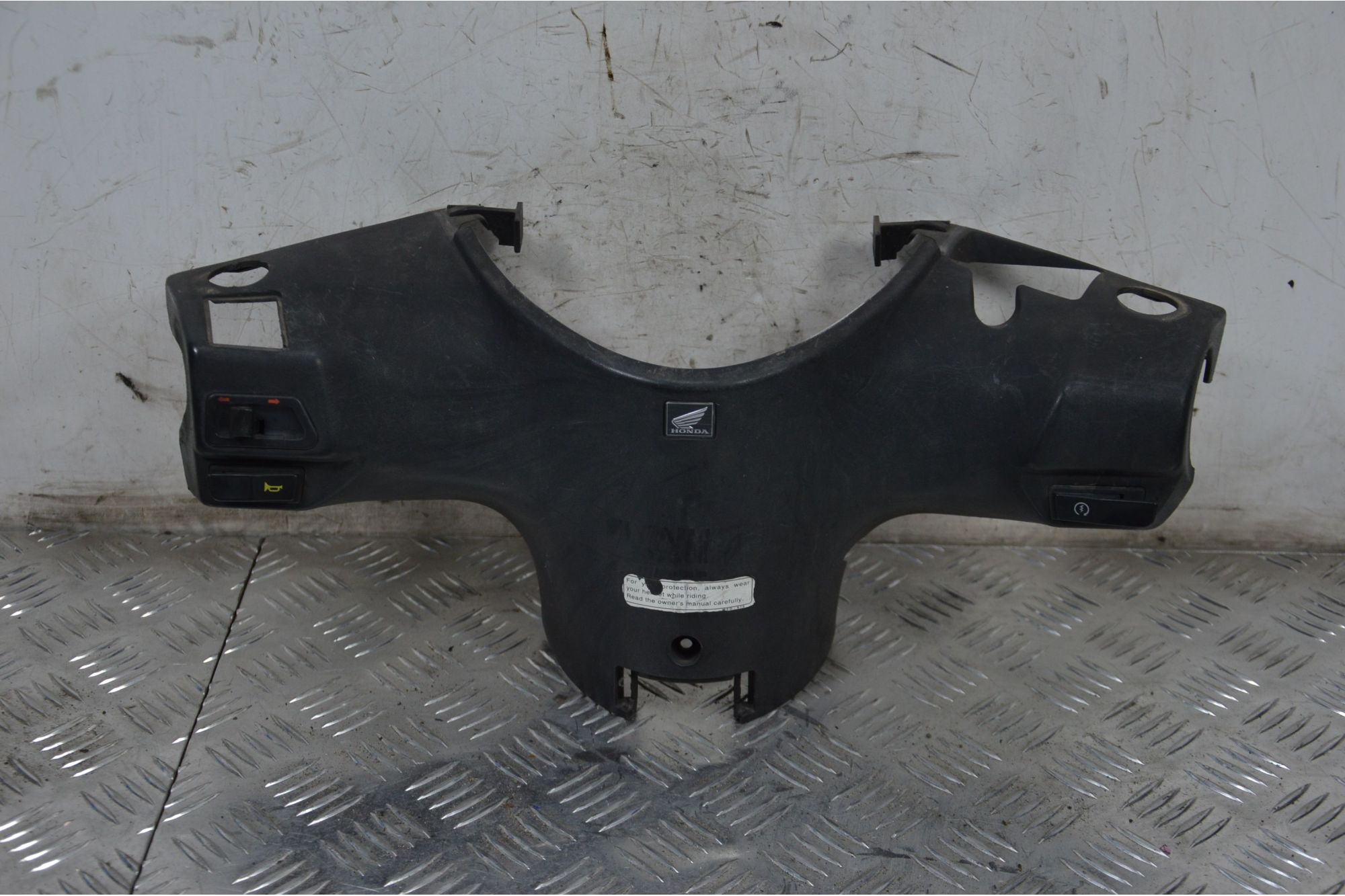 Carena Coprimanubrio Portastrumentazione Honda SH 125 / 150 Dal 2005 al 2008  1712246185029
