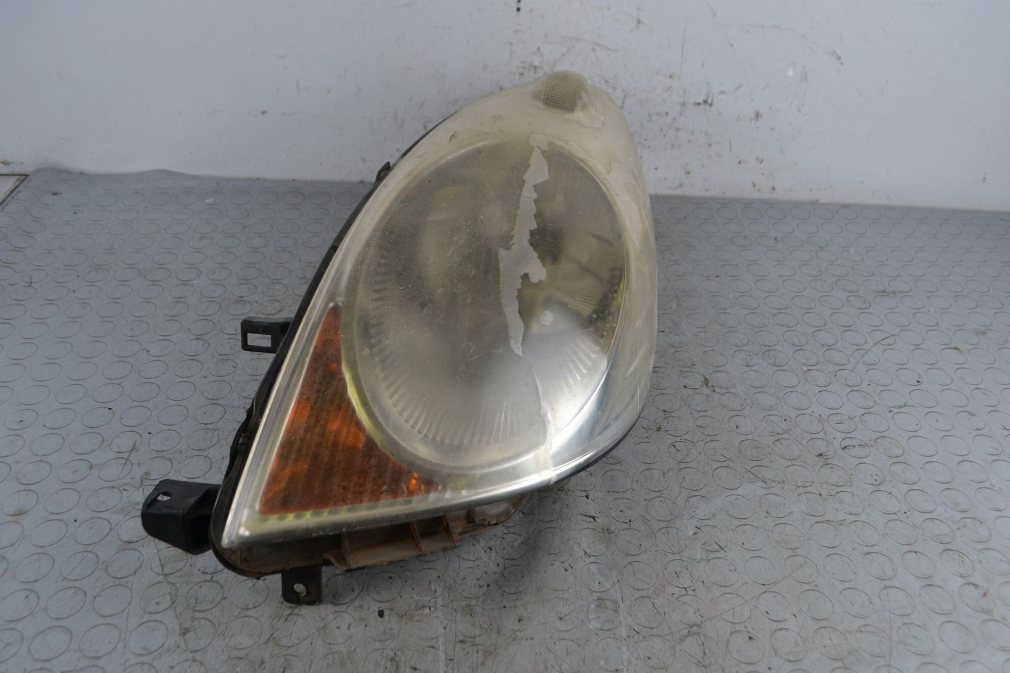 Faro fanale anteriore SX Nissan Note Dal 2006 al 2013 Cod 260609U10A  1712302724933