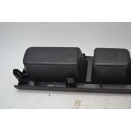 Pulsantiera alzacristalli anteriore DX Toyota Yaris  Dal 2011 al 2019 Cod 74231-0D330  1712646700815