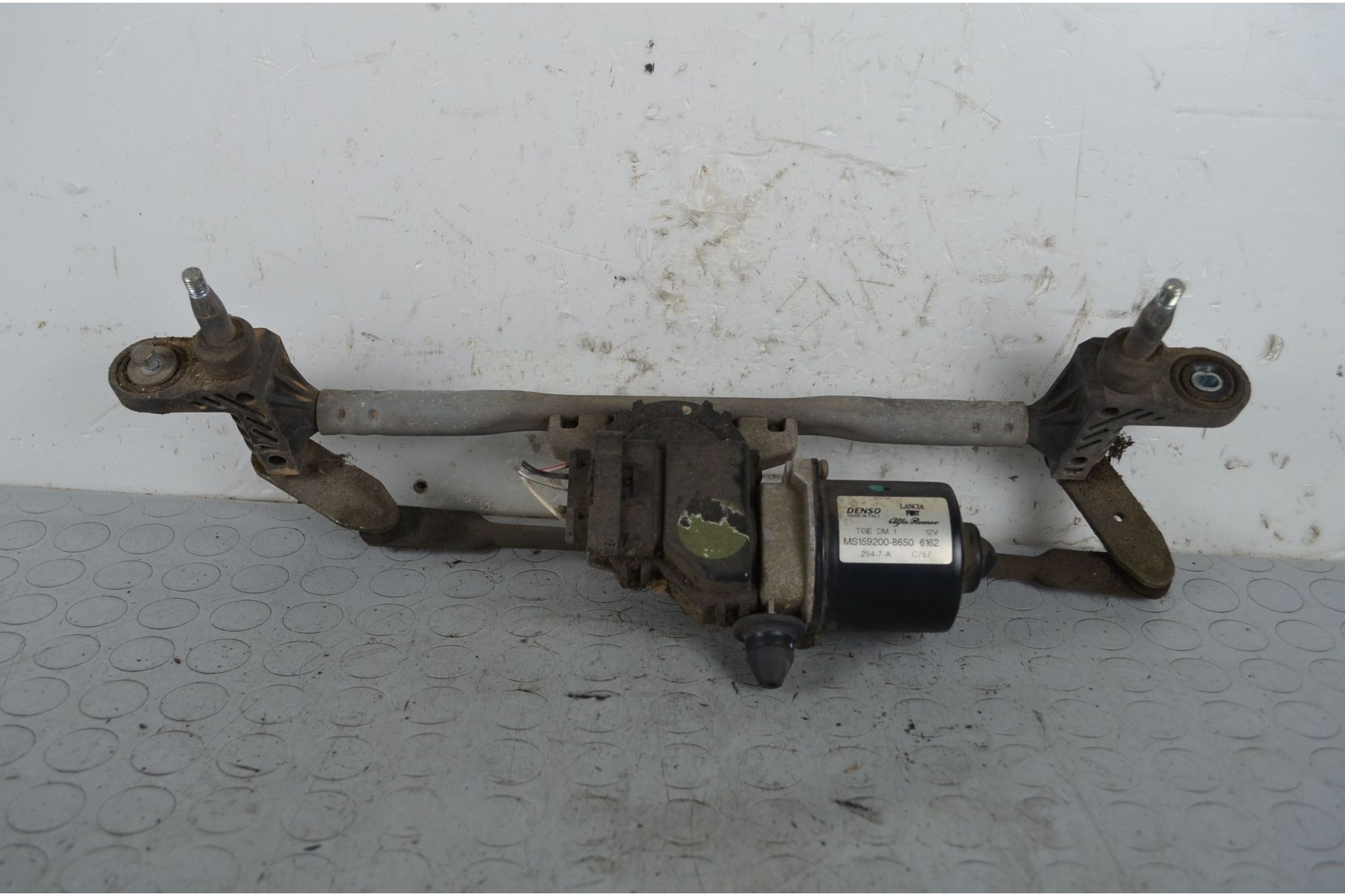 Motorino tergicristallo anteriore Fiat 500 Dal 2007 al 2015 Cod MS159200-8650  1713434831452