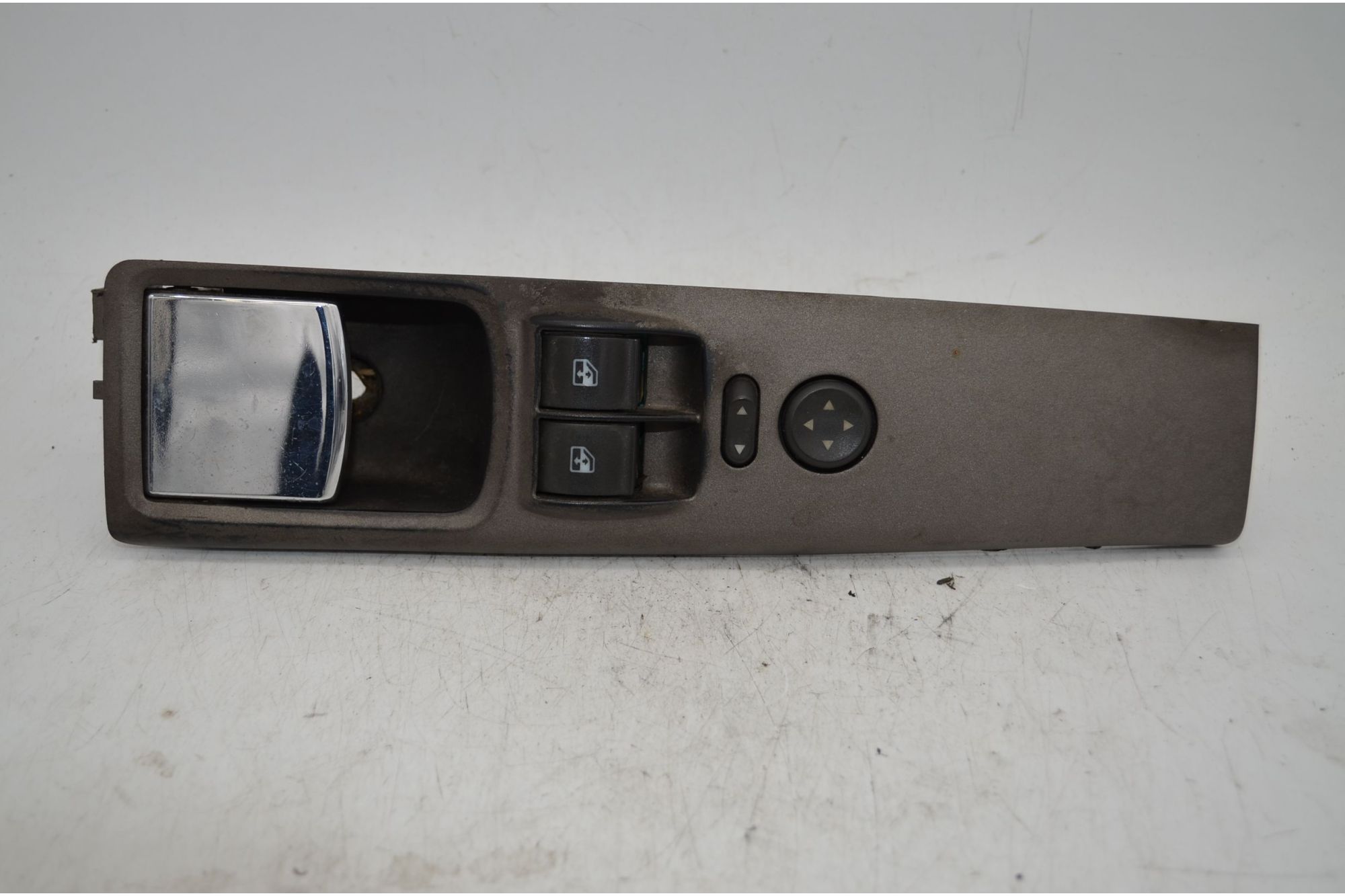 Pulsantiera alzacistalli anteriore SX Lancia Musa Dal 2004 al 2008 Cod OE 735459344  1713533541955