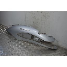 Carena Fianchetto posteriore Destro Dx Piaggio Beverly 250 dal 2001 al 2010  1713861085169