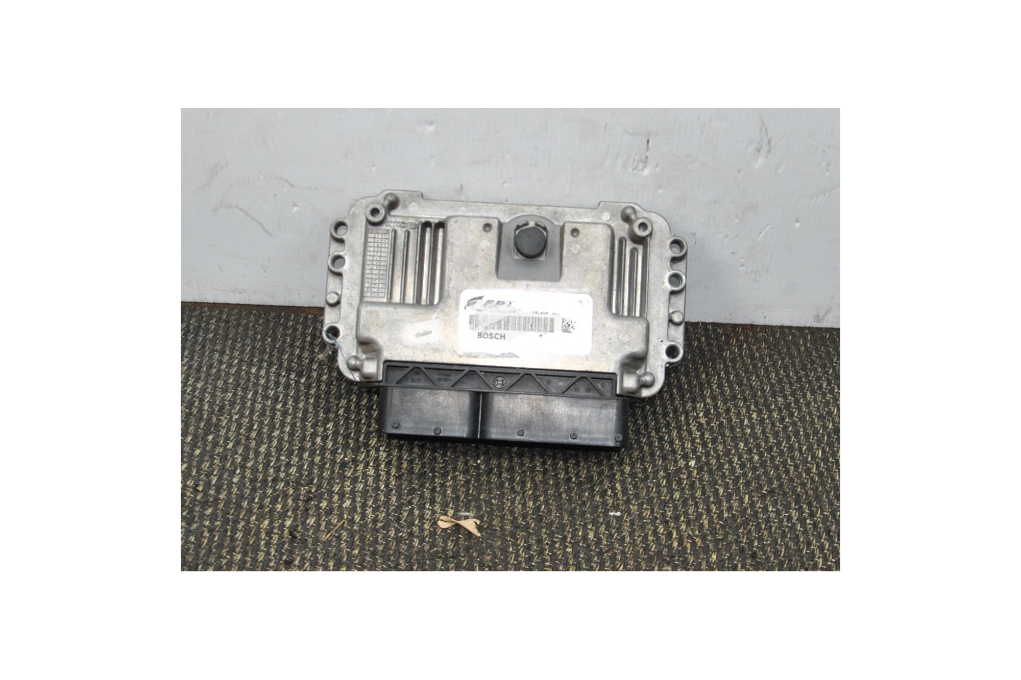 Centralina motore ECU Lancia Delta 1.4 dal 2008 al 2014 codice: 51832096  2411111163498