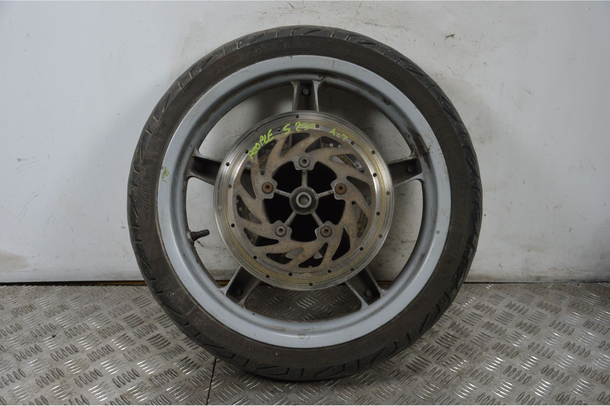 Cerchio Anteriore Kymco People S 250 Dal 2005 Al 2016  1714663462264