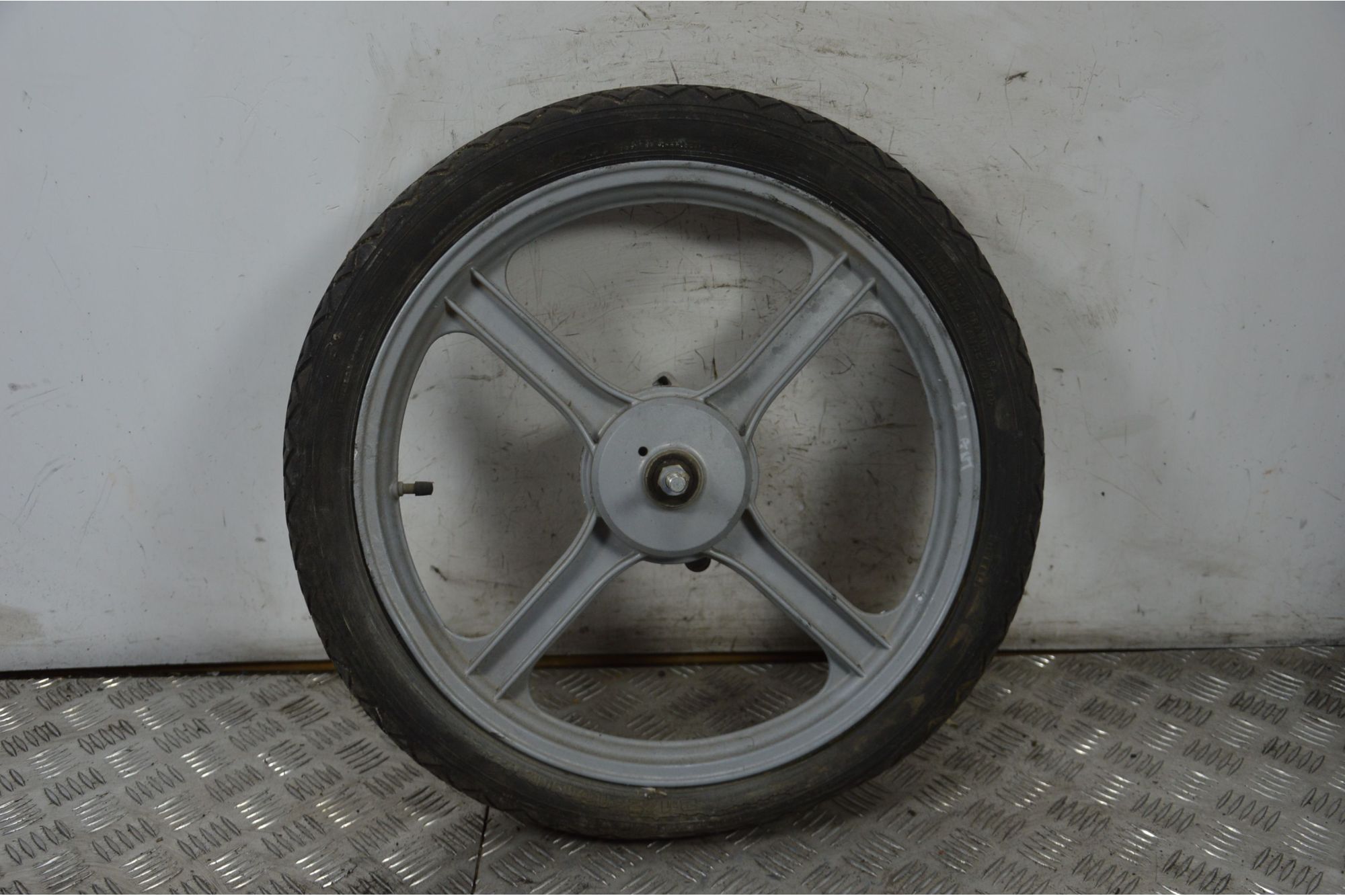 Cerchio Anteriore Piaggio Si dal 1980 al 1999  1714987934683