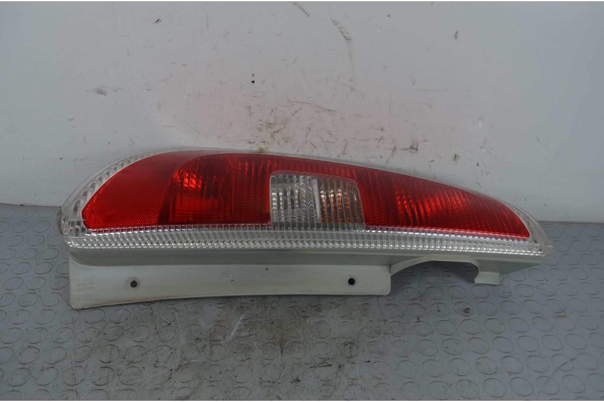 Fanale Stop Posteriore SX Skoda Roomster dal 2006 al 2015 COD OE 5J7945111  1714999535632