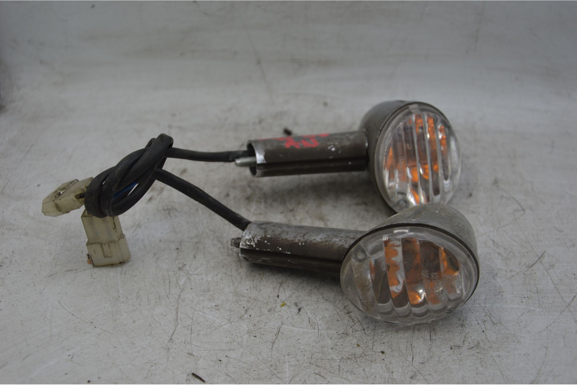 Coppia Frecce Anteriori Aprilia Scarabeo 50 / 100 4T dal 2009 al 2017  1715765361493