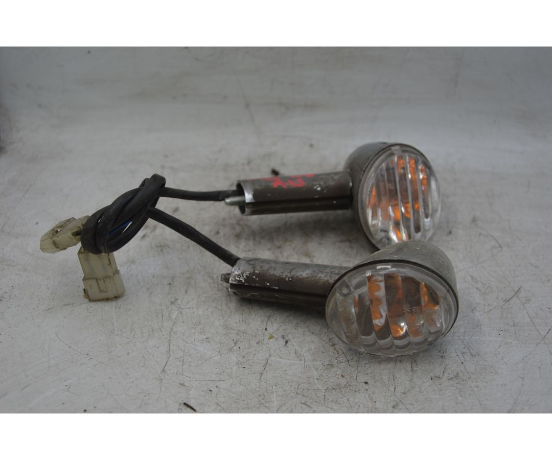 Coppia Frecce Anteriori Aprilia Scarabeo 50 / 100 4T dal 2009 al 2017 1715765361493 Coppia Frecce Anteriori Aprilia Scarabeo 50 / 100 4T dal 2009 al 2017 1715765361493