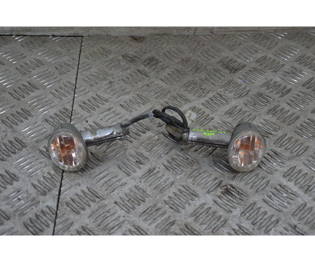 Coppia Frecce Anteriori Aprilia Scarabeo 50 / 100 4T dal 2009 al 2017  1715872224407
