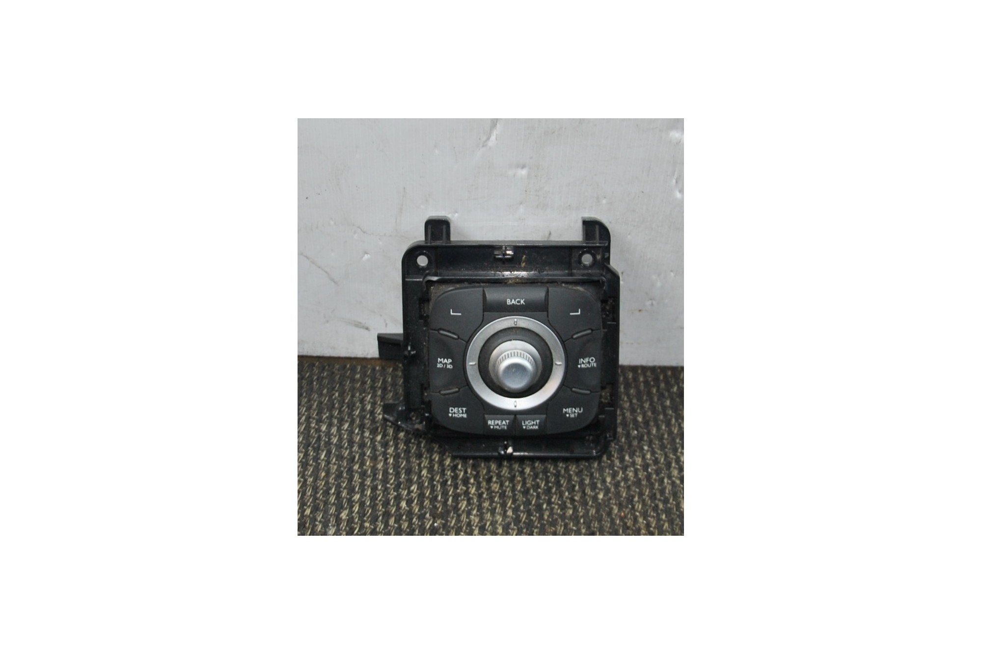 Comandi Autoradio Renault Megane III serie dal 2009 al 2016 cod 253B00345R  2411111166376