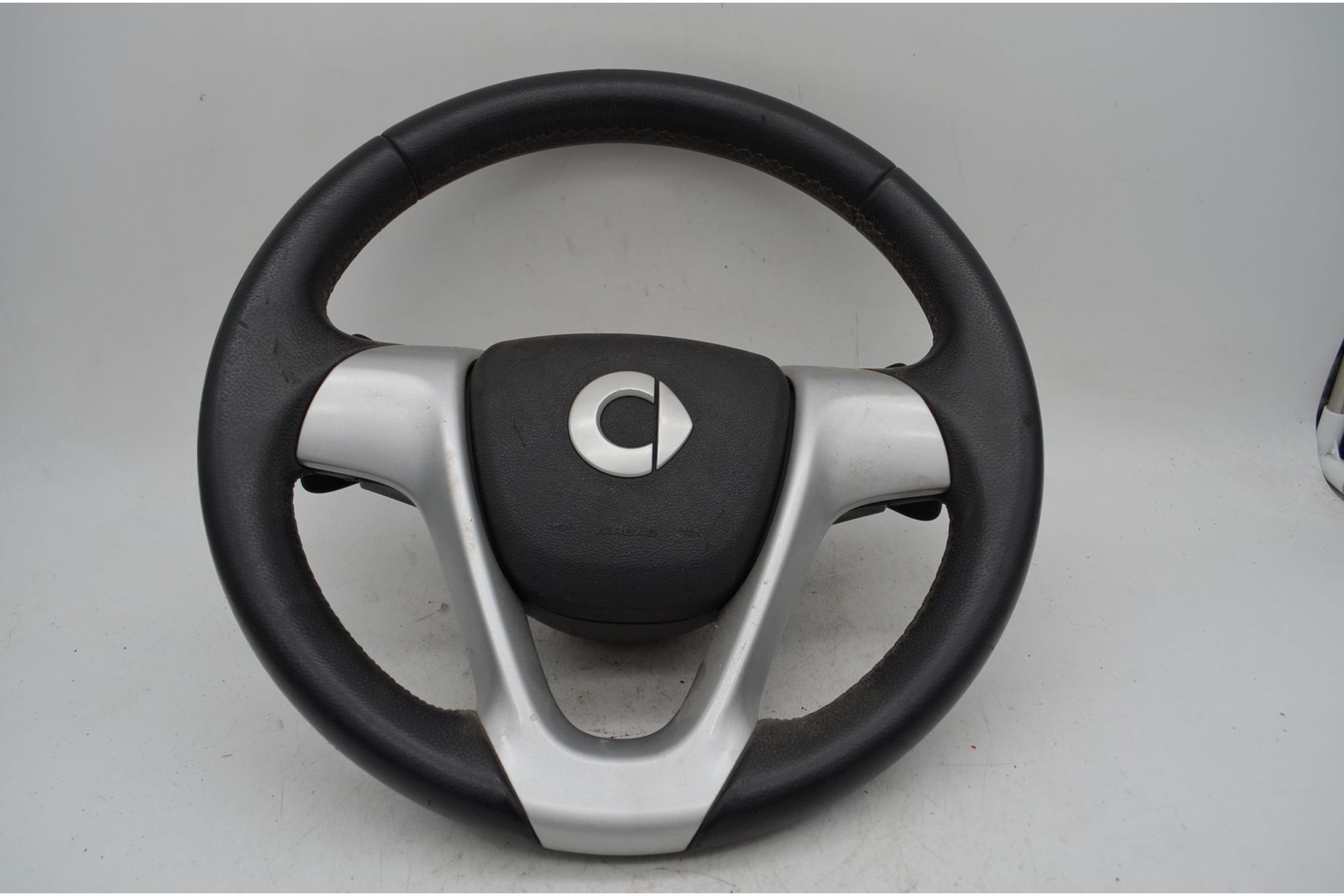 Volante in pelle con palette cambio Smart Fortwo W451 Dal 2007 al 2015 COD OE A4514601918CV5A  1716387188673