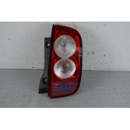 Fanale Stop Posteriore DX Nissan Micra K12 dal 2002 al 2010 Cod 26550AX720  1716799903642