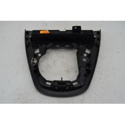 Mostrina leva del cambio Lancia Ypsilon Dal 2011 in poi Cod 735486337  1716973208792