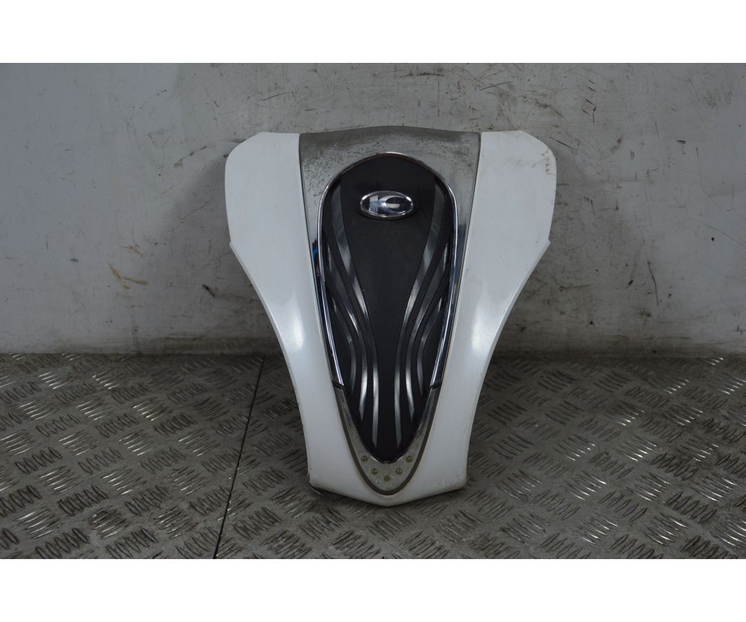 Carena Scudetto Anteriore Kymco People One 125 / 150 Dal 2016 al 2018 1717401307469 Carena Scudetto Anteriore Kymco People One 125 / 150 Dal 2016 al 2018 1717401307469