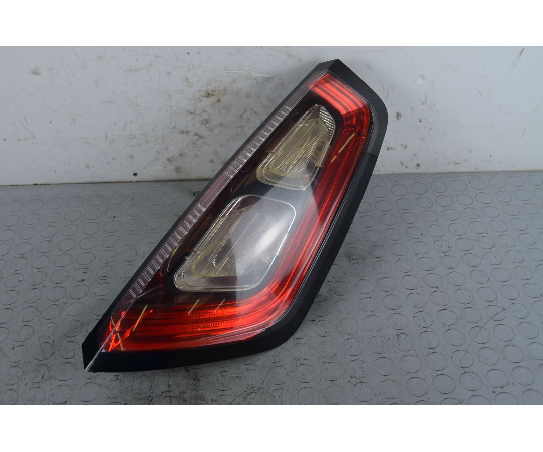 Fanale Stop Posteriore DX Fiat Punto EVO dal 2009 al 2012 1717408647568 Fanale Stop Posteriore DX Fiat Punto EVO dal 2009 al 2012 1717408647568