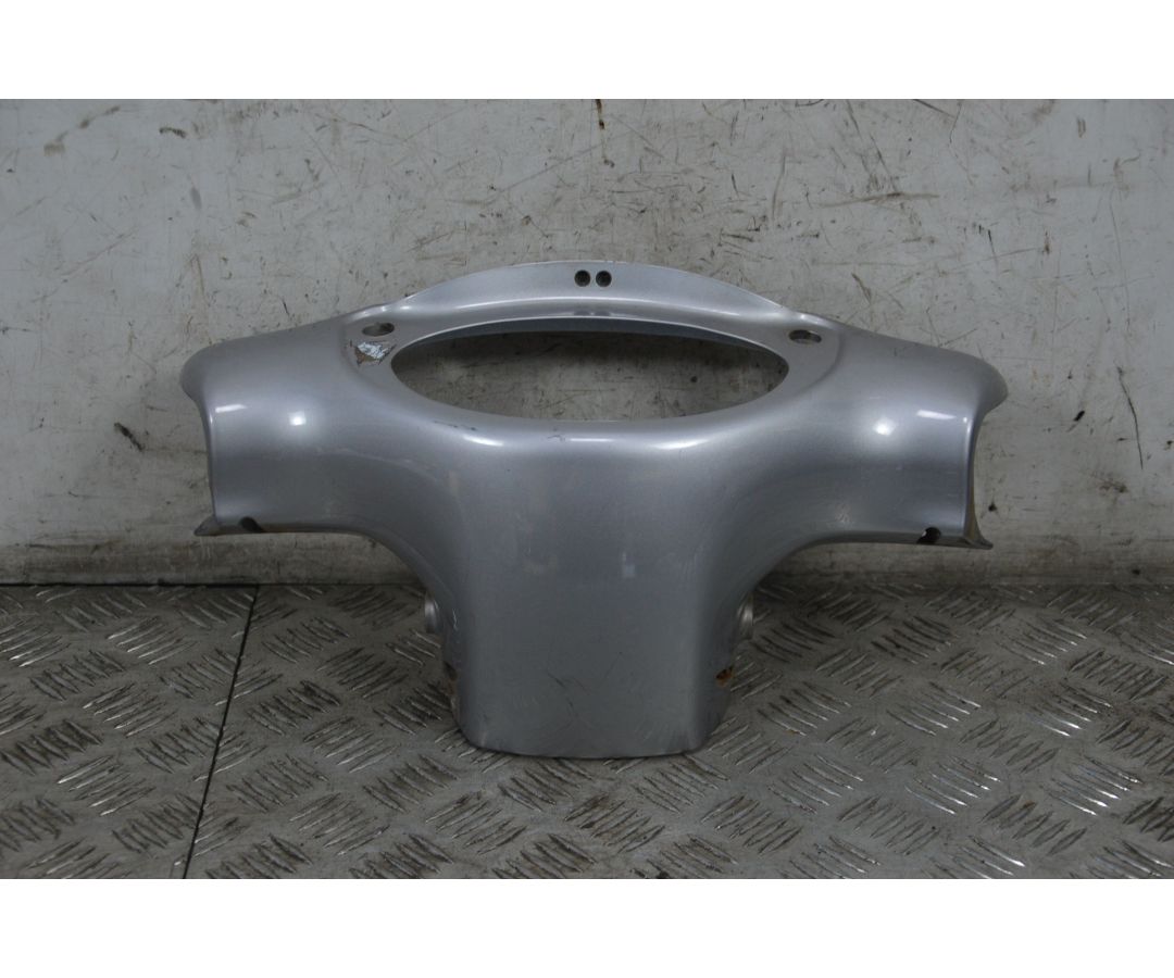 Carena Coprimanubrio Portastrumentazione Aprilia Scarabeo 50 4T Dal 2009 al 2012 1717488025782 Carena Coprimanubrio Portastrumentazione Aprilia Scarabeo 50 4T Dal 2009 al 2012 1717488025782