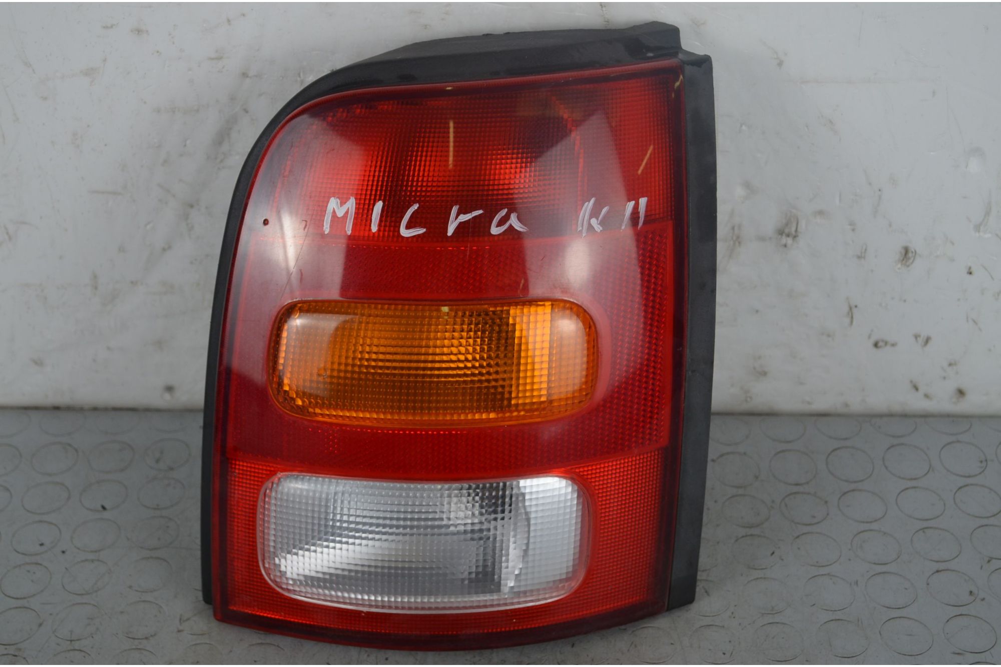 Fanale Stop posteriore DX Nissan Micra K11 Dal 1992 al 2002 Cod 265501F505  1718005123561