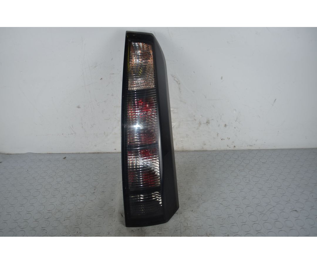 Fanale Stop posteriore DX Opel Meriva A Dal 2003 al 2010 Cod 13196001 1718006211090 Fanale Stop posteriore DX Opel Meriva A Dal 2003 al 2010 Cod 13196001 1718006211090