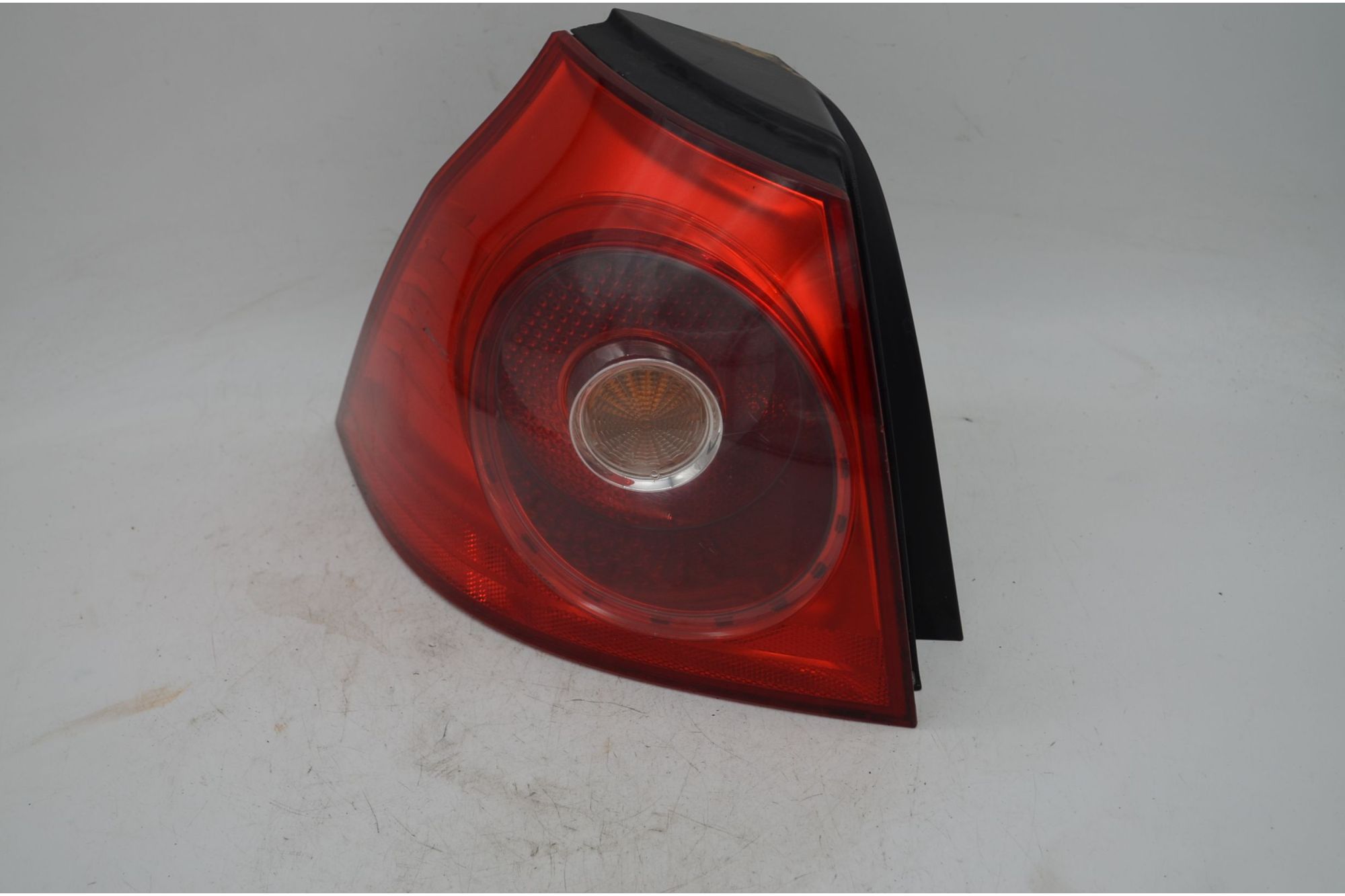Fanale Stop Posteriore esterno SX Volkswagen Golf V dal 2003 al 2008 Cod 1k6945095e  1718010143981