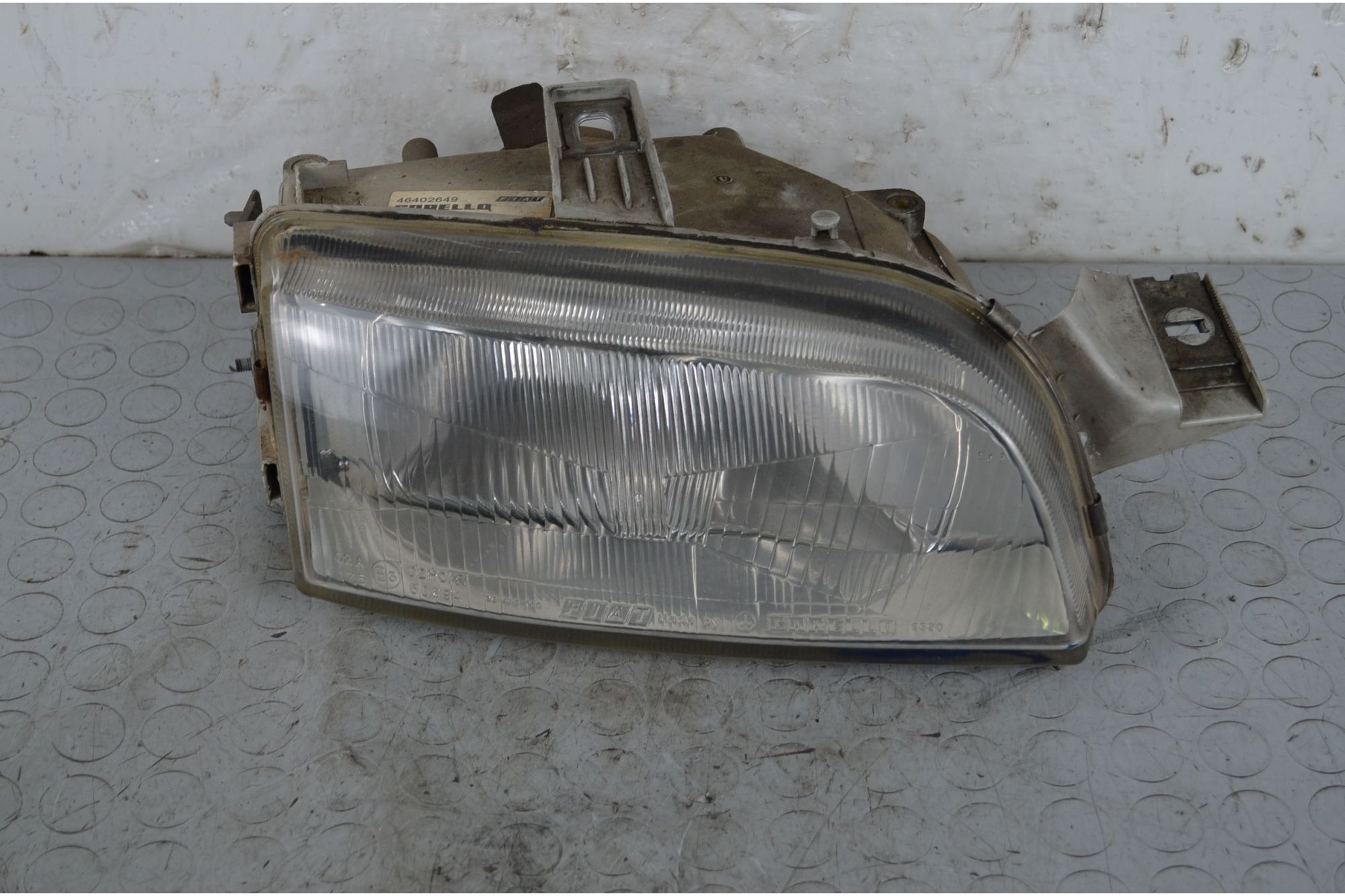 Faro Anteriore DX Fiat Punto 176 dal 1993 al 1999 Cod 46402649  1718010775496