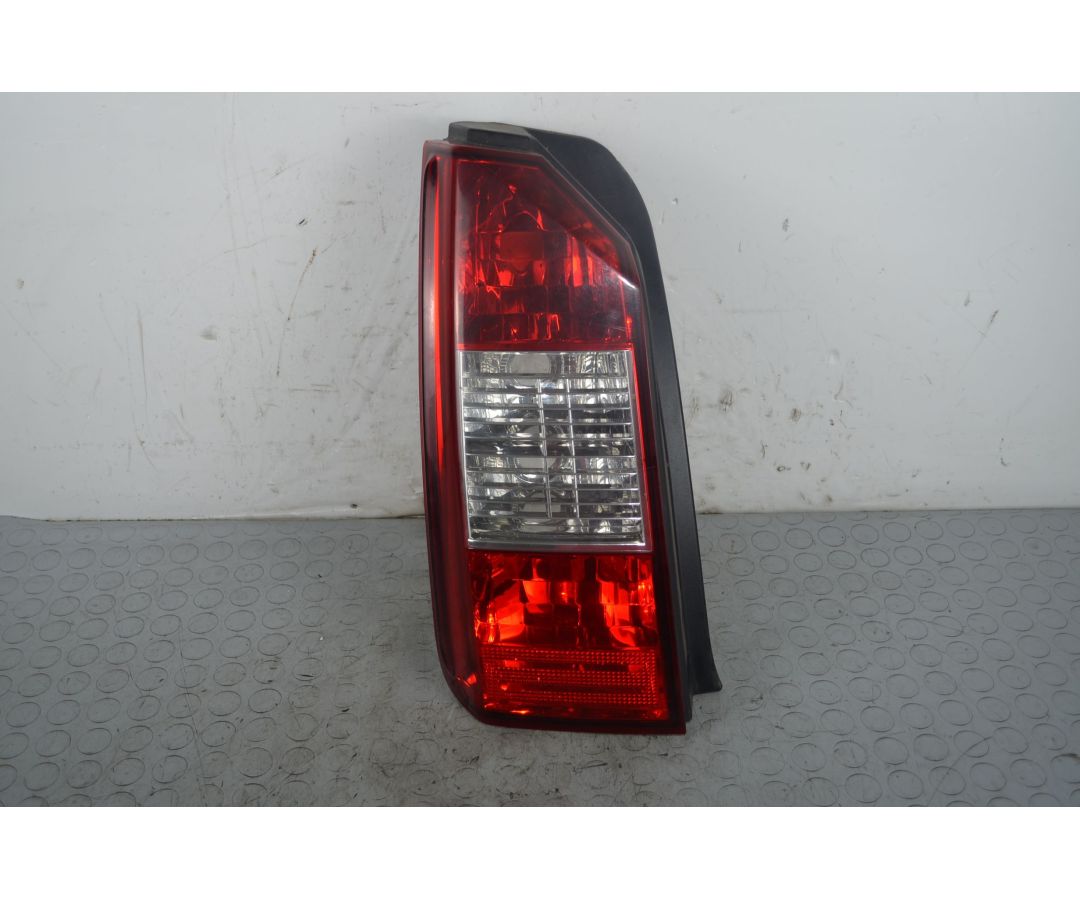 Fanale Stop posteriore SX Fiat Idea Dal 2003 al 2010 Cod 46829509 1718180094359 Fanale Stop posteriore SX Fiat Idea Dal 2003 al 2010 Cod 46829509 1718180094359