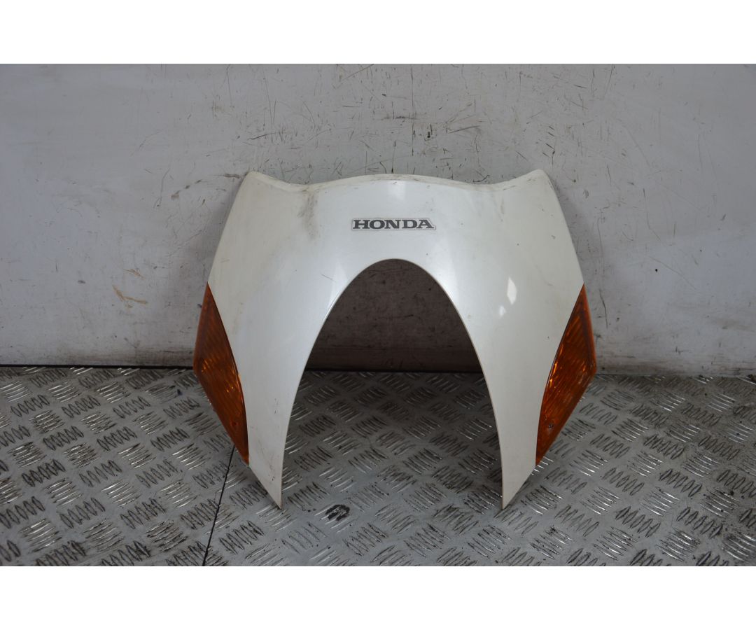 Carena Scudetto Anteriore Con Frecce Honda Chiocciola @ 150 dal 2000 al 2006 1718290186869 Carena Scudetto Anteriore Con Frecce Honda Chiocciola @ 150 dal 2000 al 2006 1718290186869