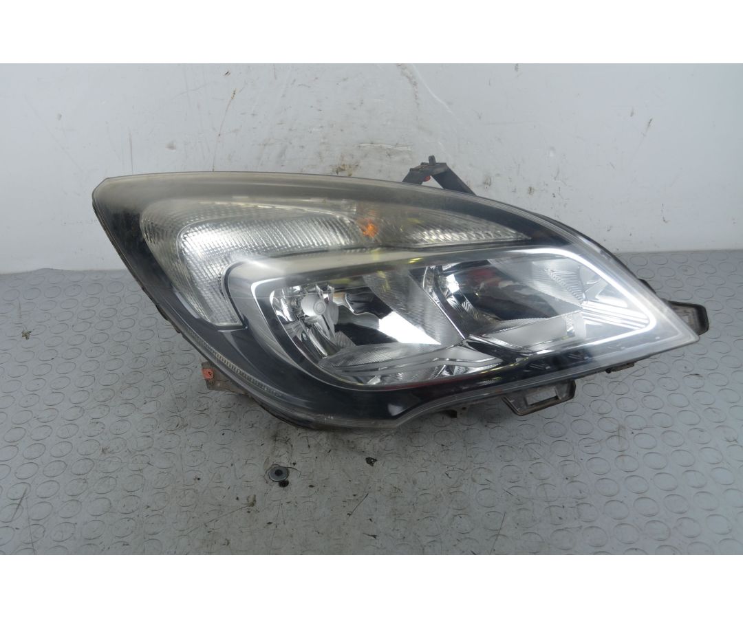 Faro anteriore DX Opel Meriva B dal 2010 al 2017 Cod 13372320 1718358655603 Faro anteriore DX Opel Meriva B dal 2010 al 2017 Cod 13372320 1718358655603