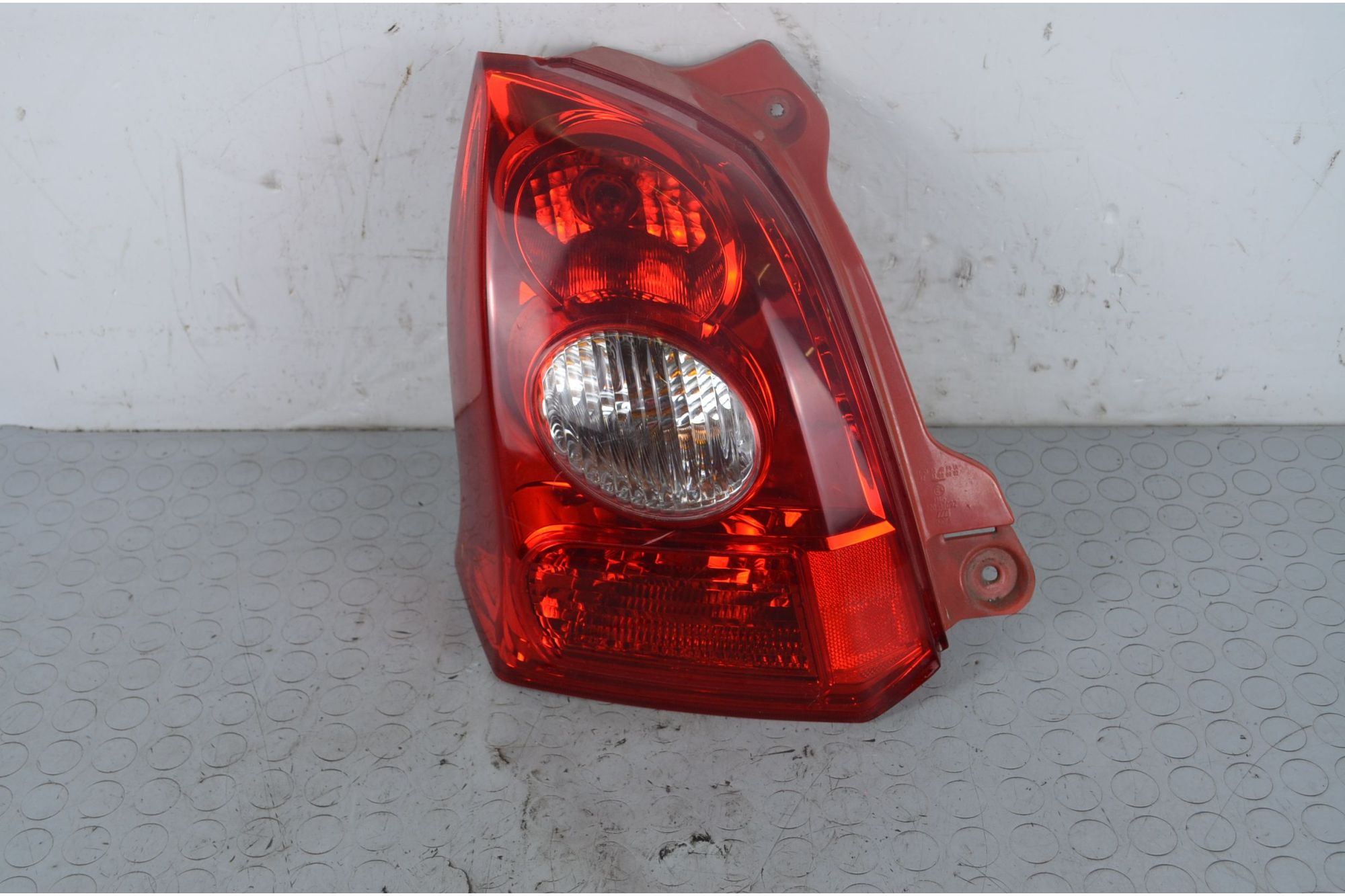 Fanale Stop posteriore SX Suzuki Alto VII Dal 2008 al 2014 Cod 220-17092  1718369815447