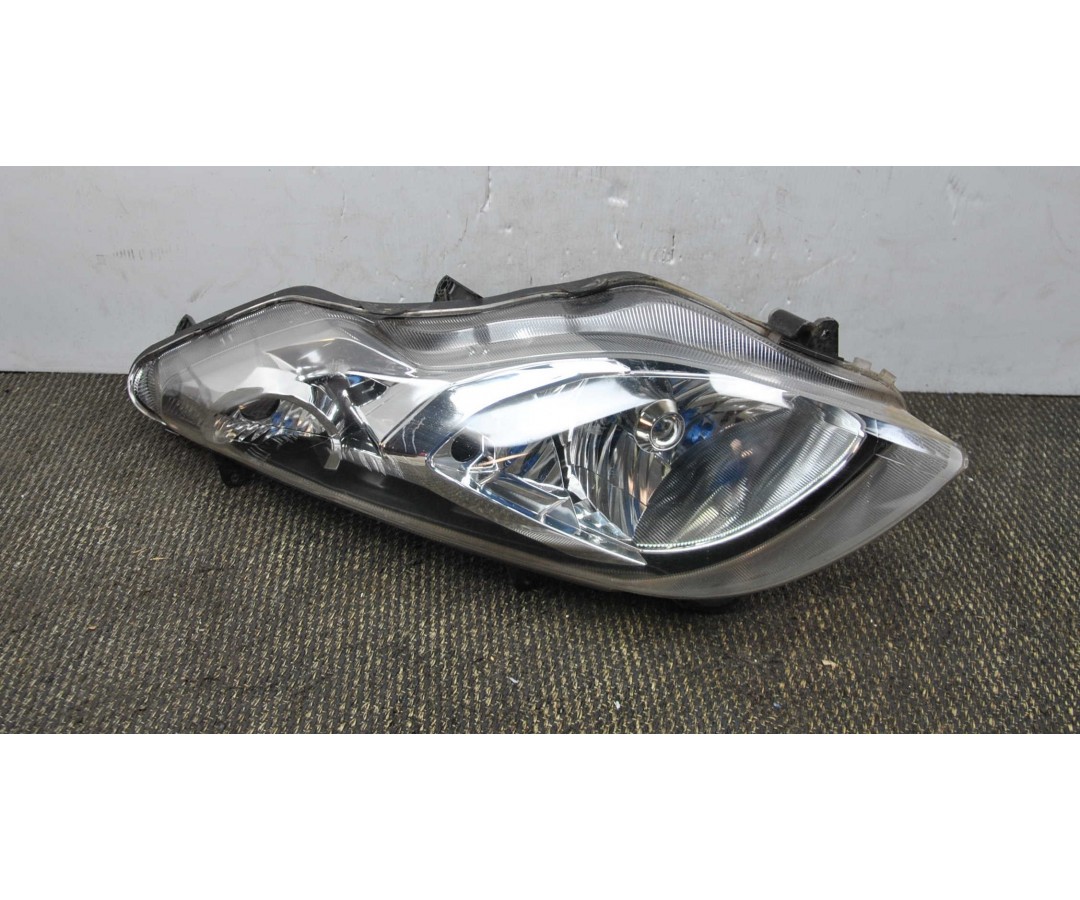 Faro fanale anteriore destro DX Suzuki Burgman 400 dal 2012 al 2016 cod: 100-59142  2411111170397