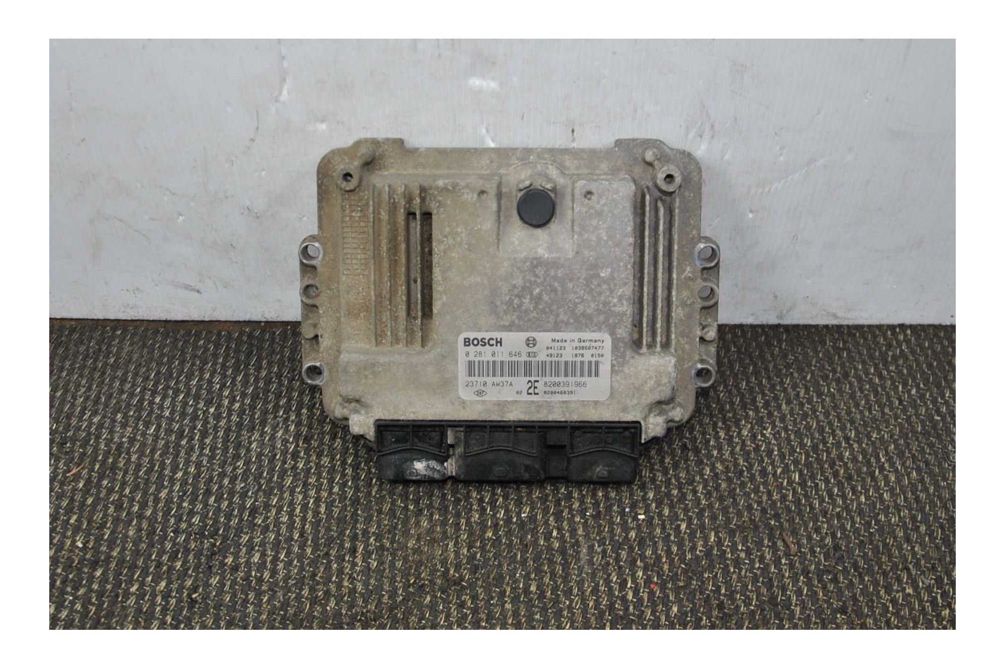 Centralina ECU Nissan Primera Dal 2002 al 2008 cod 0281011646  2411111170519